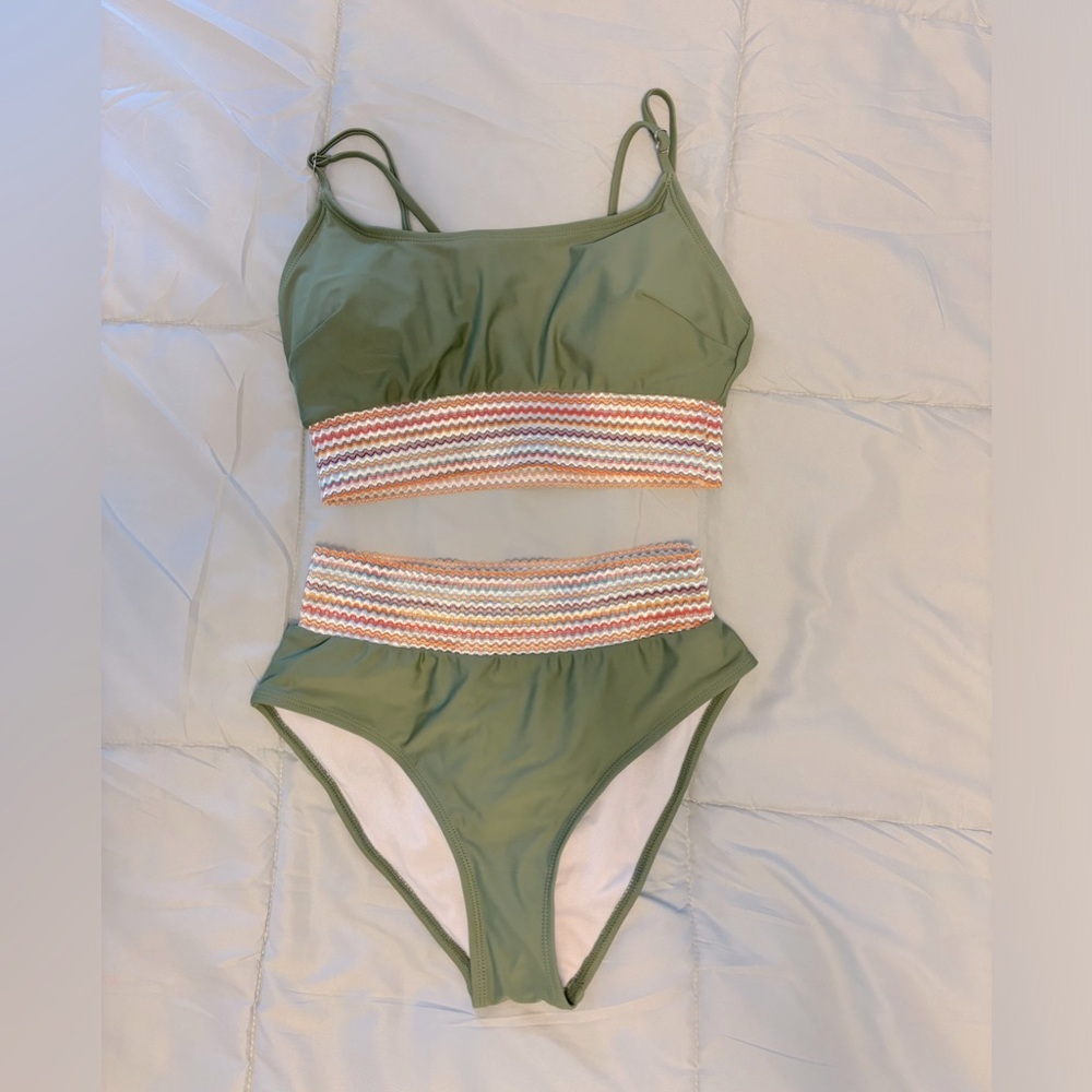 2 piece swimsuit